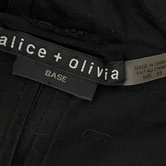 Alice +  Olivia XS Black High Low Boat Neck Burnout Tee NEW WITH TAGS - Picture 5 of 9